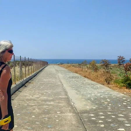Danitsea * Larnaca